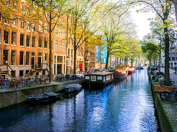 Escale AMSTERDAM