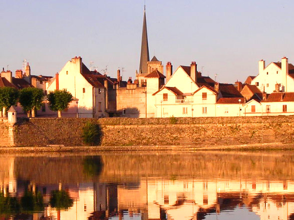 Escale AUXONNE