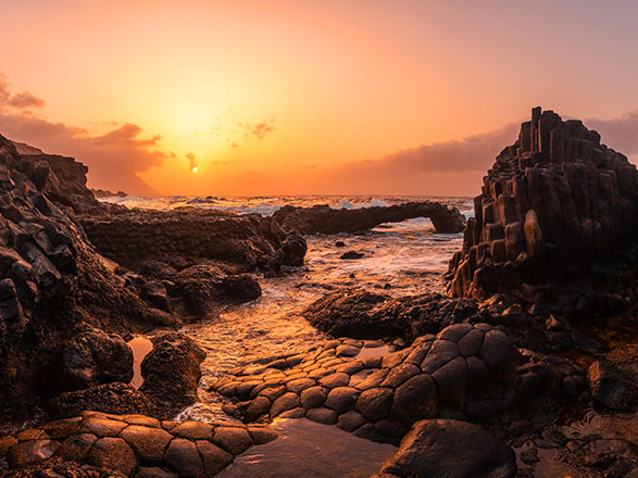 Escale Puerto de la Estaca (El Hierro)