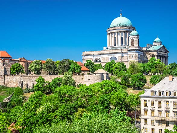 Escale Esztergom - Budapest (Hongrie)