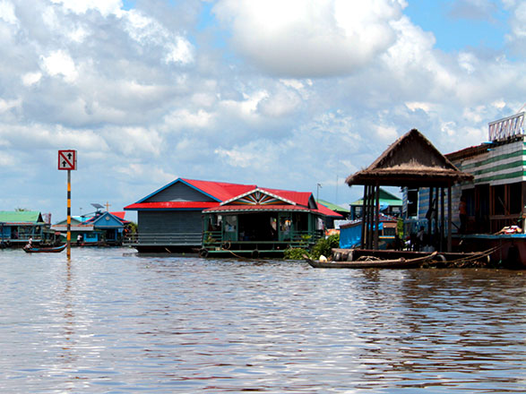 Escale Kampon Chhnang - Lac Tonlé