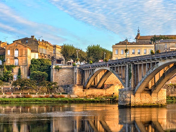 Escale LIBOURNE - BORDEAUX