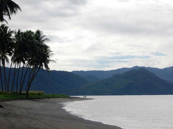 Escale Papouasie-Nouvelle-Guinée (Samarai)