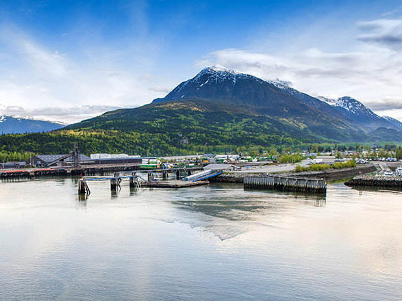 https://static.abcroisiere.com/images/fr/escales/escale,juneau-juneau_zoom,US,JNU,36751.jpg
