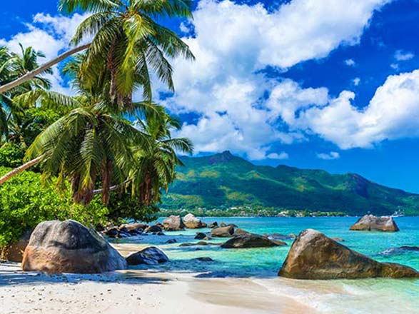 https://static.abcroisiere.com/images/fr/escales/escale,mahe-mahe_zoom,SC,MAW,54311.jpg