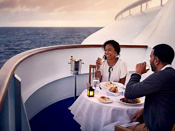 https://static.abcroisiere.com/images/fr/navires/navire,enchanted-princess_max,1392,512570.jpg
