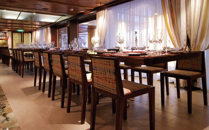 Navire Marina