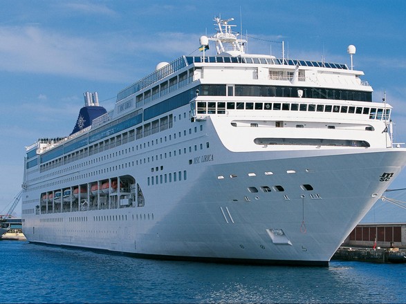 https://static.abcroisiere.com/images/fr/navires/navire,msc-lirica_max,178,29303.jpg