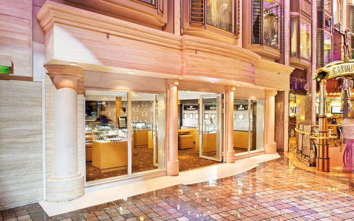 navire,voyager-of-the-seas_720x450,133,48977.jpg
