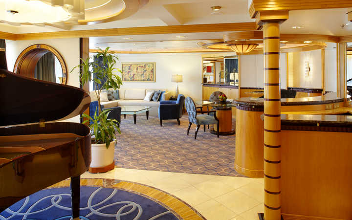 navire,voyager-of-the-seas_720x450,133,48988.jpg