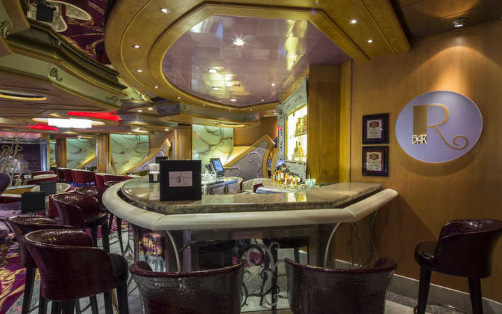 navire,voyager-of-the-seas_720x450,133,48990.jpg