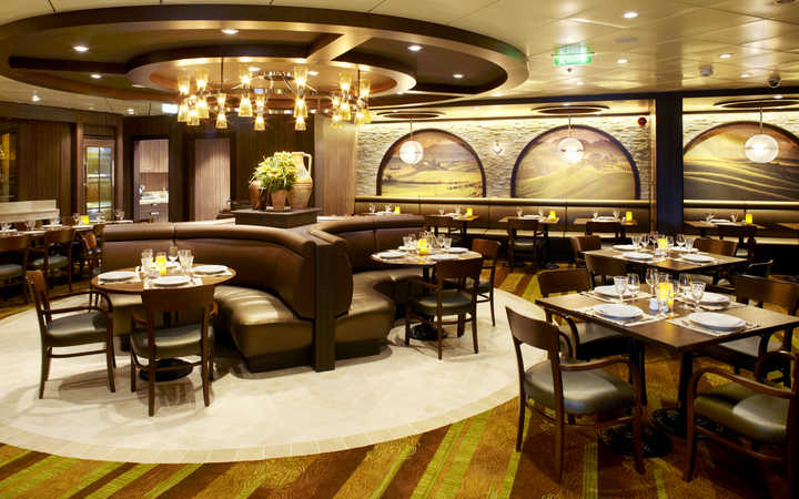 navire,voyager-of-the-seas_720x450,133,48996.jpg
