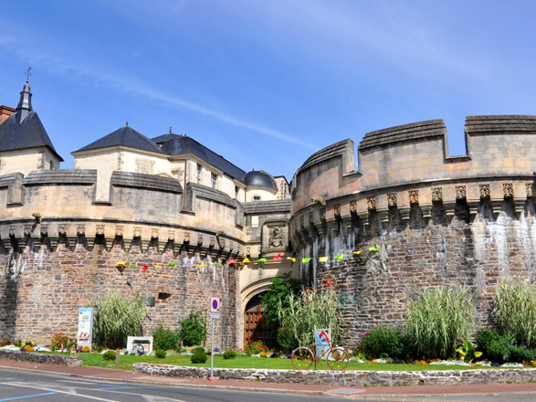 Escale ANCENIS - CHALONNES-SUR-LOIRE - Angers(