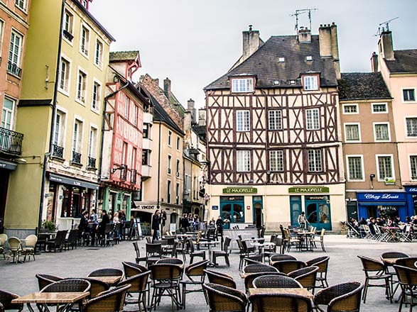 Escale Bourgogne (Chalon-sur-Saône)/ Mâcon