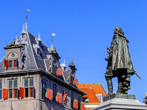 Escale Hoorn - Amsterdam