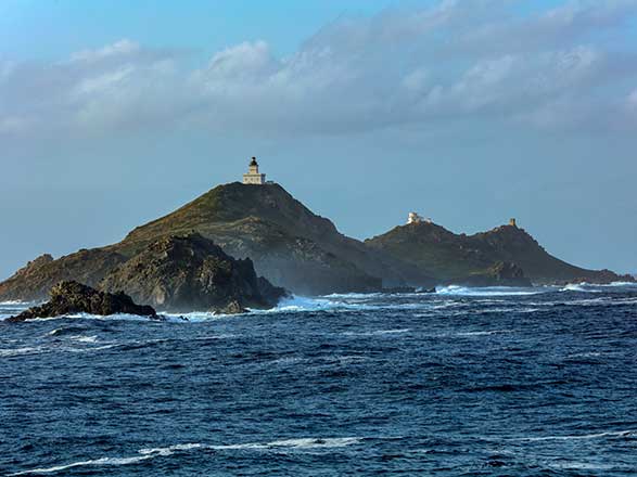 Escale Corse (Iles Sanguinaires)