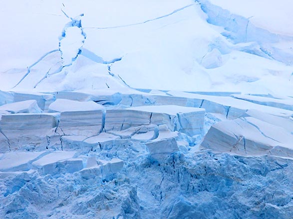 Escale Antarctique (Iles Shetland du Sud)