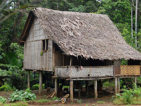 Escale Papouasie-Nouvelle-Guinée (Samarai)