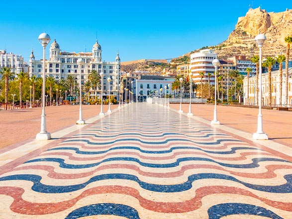 https://static.service-voyages.com/mobile/croisiere/images/fr/escales/escale,alicante-alicante_zoom,ES,ALC,544378.jpg