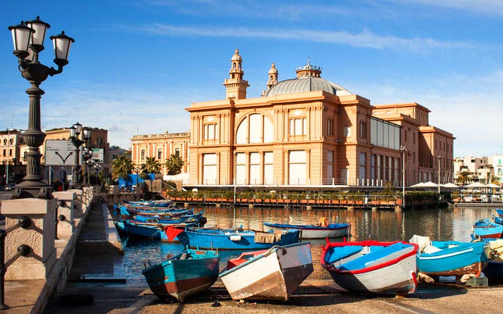 escale,bari-italie_720x450,IT,BRI,42161.jpg