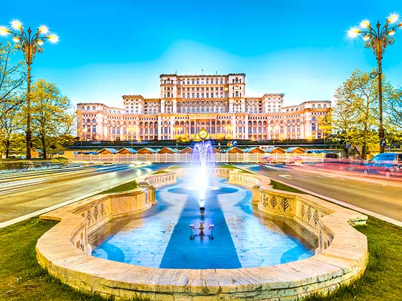 https://static.service-voyages.com/mobile/croisiere/images/fr/escales/escale,bucarest-bucarest_zoom,RO,BUH,530171.jpg