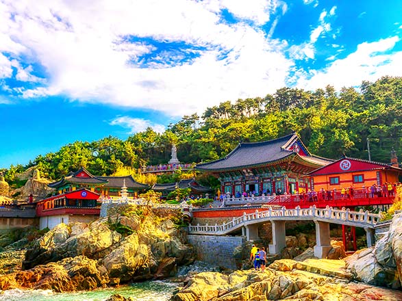https://static.service-voyages.com/mobile/croisiere/images/fr/escales/escale,busan-busan_zoom,KR,PUS,62098.jpg