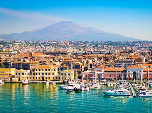 https://static.service-voyages.com/mobile/croisiere/images/fr/escales/escale,catane-catane_zoom,IT,CTA,544557.jpg