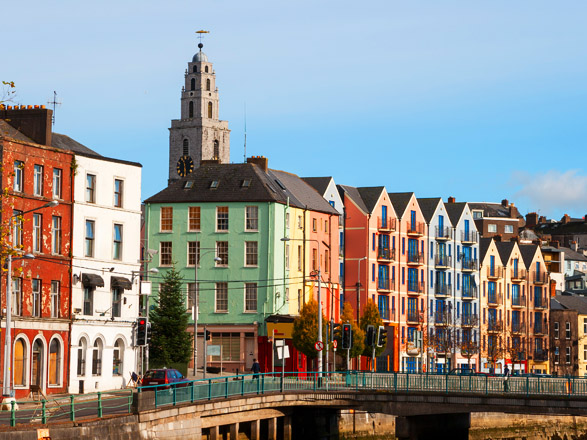 https://static.service-voyages.com/mobile/croisiere/images/fr/escales/escale,cork-cork_zoom,IE,ORK,38533.jpg