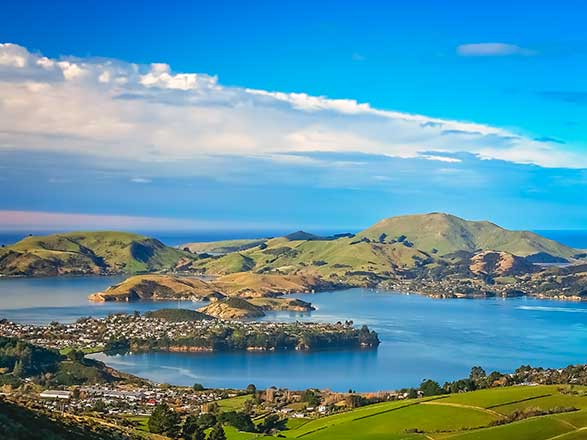 https://static.service-voyages.com/mobile/croisiere/images/fr/escales/escale,dunedin-dunedin_zoom,NZ,DUD,542725.jpg