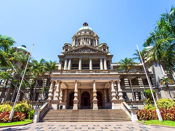 https://static.service-voyages.com/mobile/croisiere/images/fr/escales/escale,durban-durban_zoom,ZA,DUR,36145.jpg