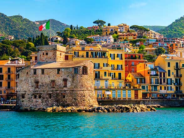 https://static.service-voyages.com/mobile/croisiere/images/fr/escales/escale,gênes-gênes_zoom,IT,GOA,529273.jpg