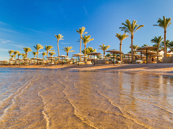 https://static.service-voyages.com/mobile/croisiere/images/fr/escales/escale,hurghada-hurghada_zoom,EG,HRG,67408.jpg