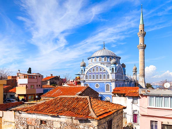 https://static.service-voyages.com/mobile/croisiere/images/fr/escales/escale,izmir-izmir_zoom,TR,IZM,36744.jpg