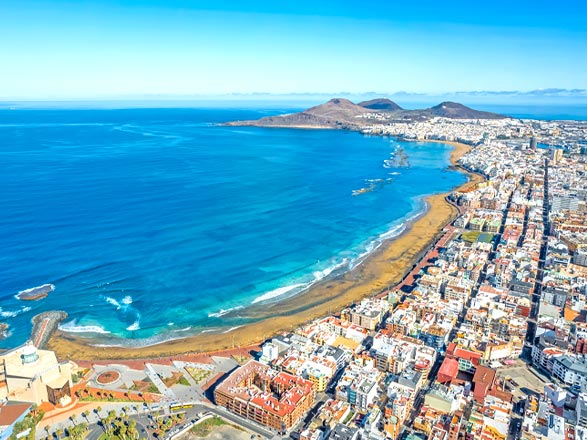 https://static.service-voyages.com/mobile/croisiere/images/fr/escales/escale,las palmas de gran canaria-las palmas de gran canaria_zoom,ES,LPA,544394.jpg
