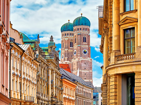 https://static.service-voyages.com/mobile/croisiere/images/fr/escales/escale,munich-munich_zoom,DE,MUC,545673.jpg