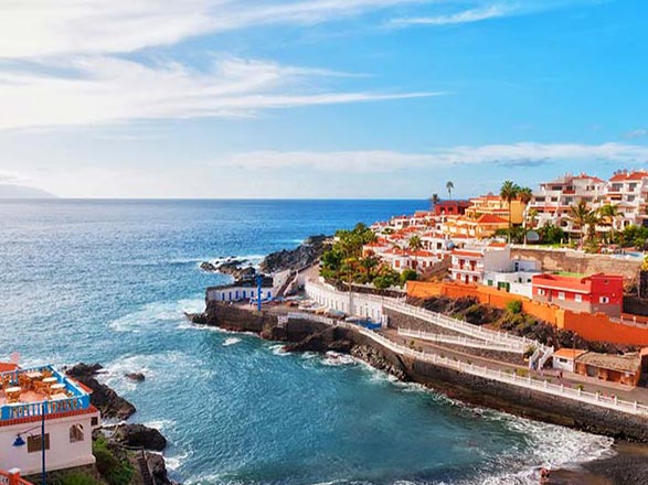 https://static.service-voyages.com/mobile/croisiere/images/fr/escales/escale,santa cruz de tenerife-santa cruz de tenerife_zoom,ES,SCT,63170.jpg