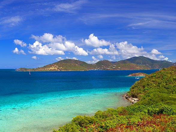 https://static.service-voyages.com/mobile/croisiere/images/fr/escales/escale,st john's-st john's_zoom,AG,SJO,46093.jpg