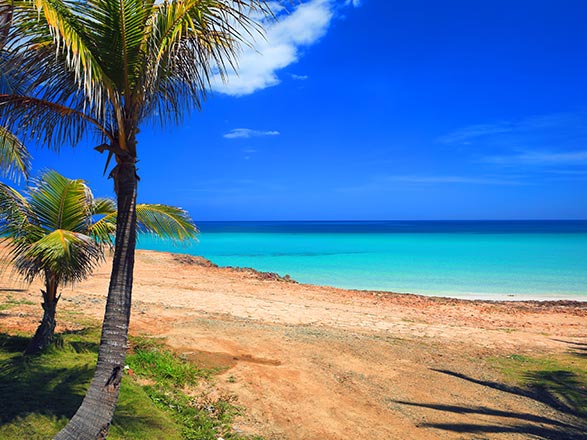 https://static.service-voyages.com/mobile/croisiere/images/fr/escales/escale,st vincent et bequia-st vincent et bequia_zoom,VC,BQU,32740.jpg