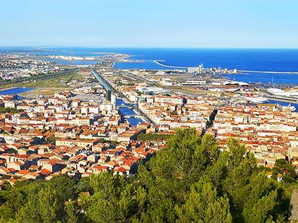 https://static.service-voyages.com/mobile/croisiere/images/fr/escales/escale,sète-sète_zoom,FR,SET,45923.jpg