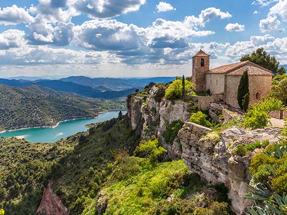 https://static.service-voyages.com/mobile/croisiere/images/fr/escales/escale,tarragone-tarragone_zoom,ES,TAR,544564.jpg