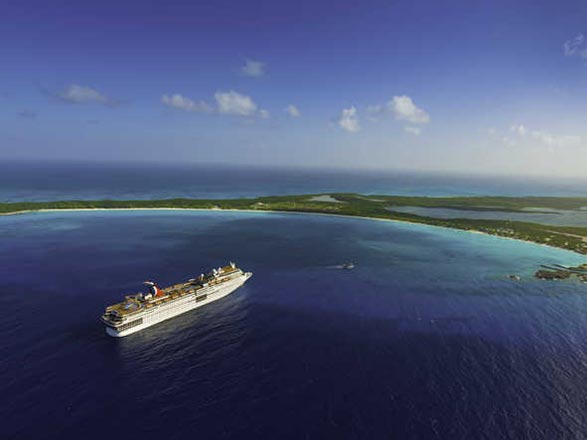 https://static.service-voyages.com/mobile/croisiere/images/fr/navires/navire,carnival-elation_max,1327,66451.jpg