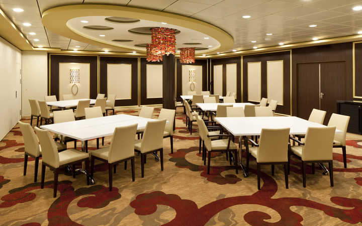 Navire Celebrity Reflection