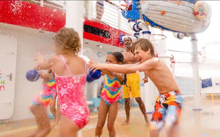 Navire Disney Fantasy