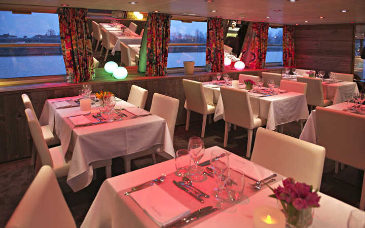 Navire Jeanine (ou similaire)