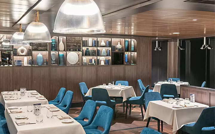 Navire MSC World Asia