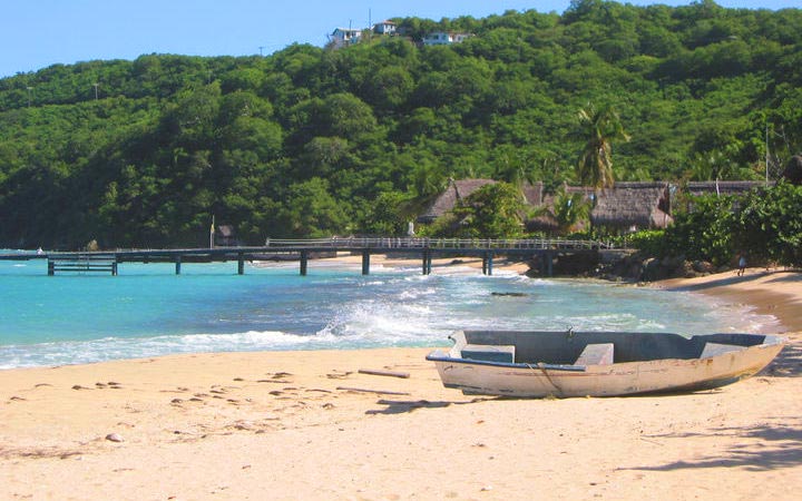 Escale Canouan Island